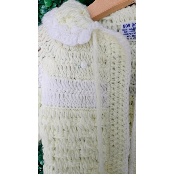 Bon Bon Vintage Baby Sweater with Bonnet - Picture 4 of 8